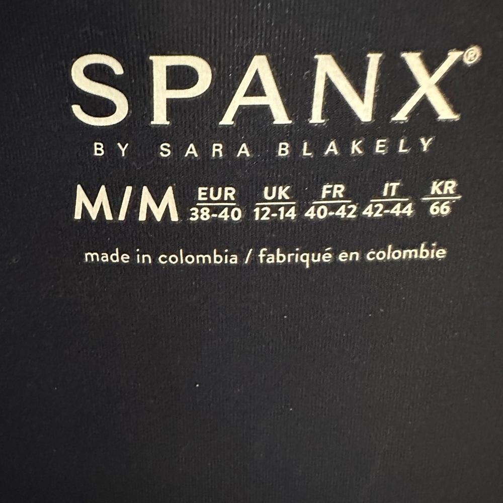 Spanx by Sara Blakely women’s navy tank top with side zippers. - Picture 2 of 5